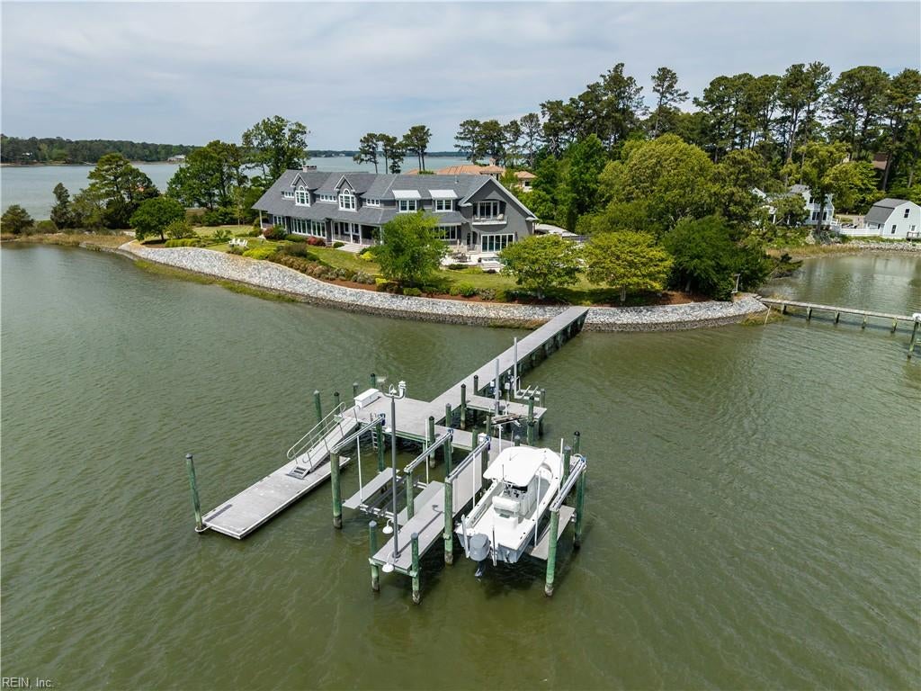 1700 River CT Virginia Beach VA, 23454